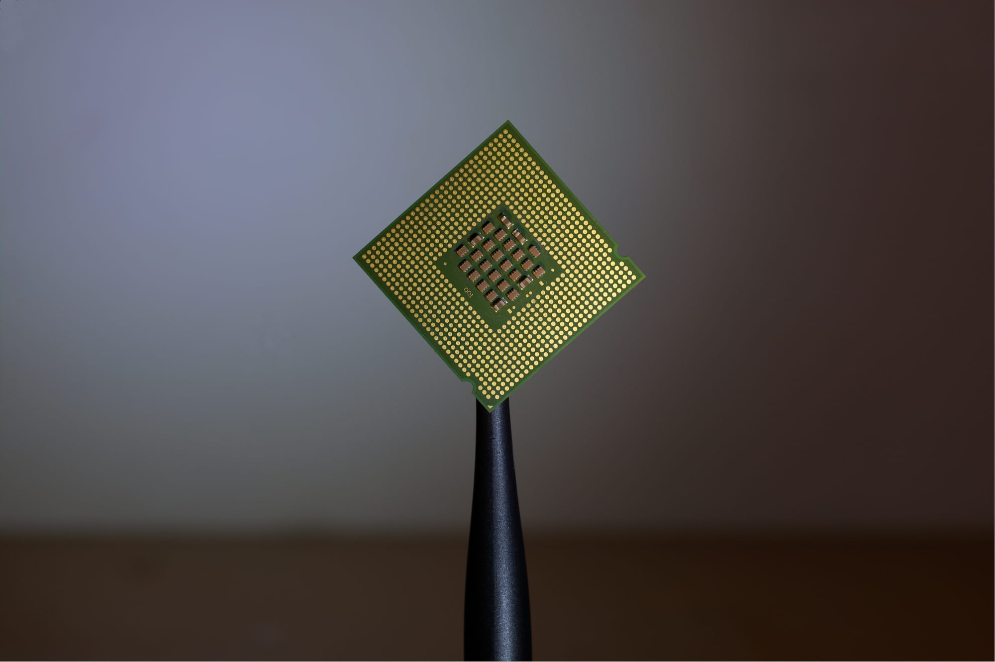 المعالج (CPU)