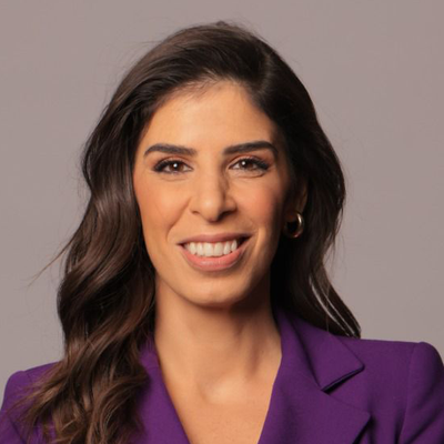 מבעד לעדשה: כשהמציאות משתנה בשידור חי