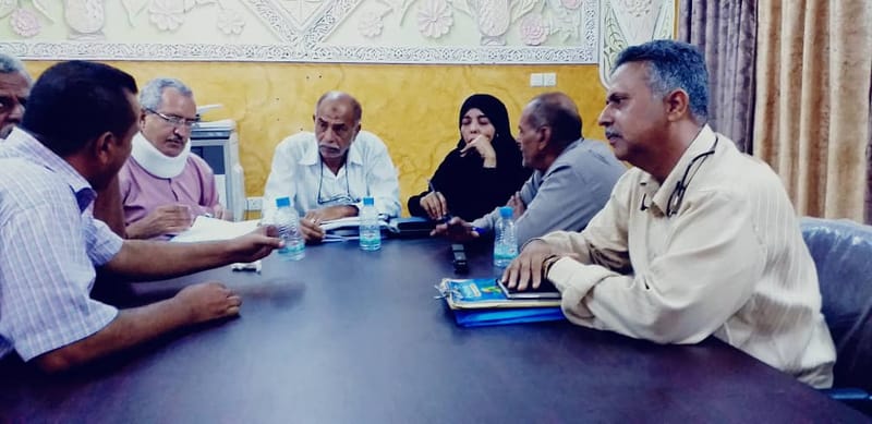 لجنة الإغاثة والأعمال الإنسانية بإنتقالي العاصمة عدن تناقش برنامج عملها الميدانية والية تنفيذه .