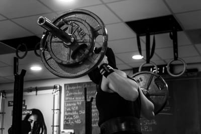 Helpful Décor Ideas For Your Gym Wear Retail Store!