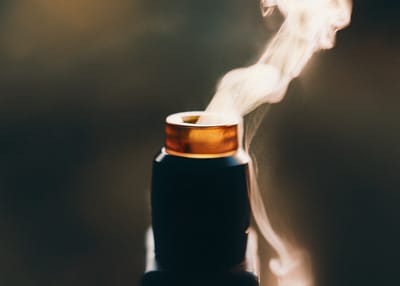 Tips For Choosing A Wholesale Vape Supplier image