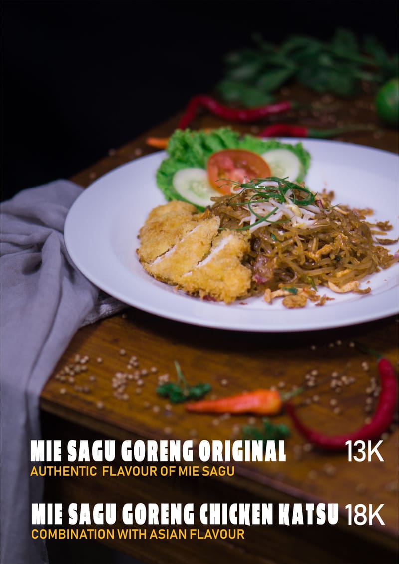 Mie Sagu Goreng Original with Chicen Katsu