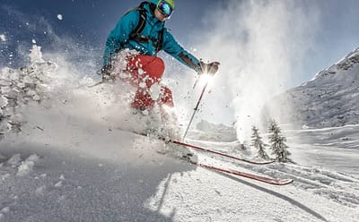 How to Look for the Best Place to Rent Skis image