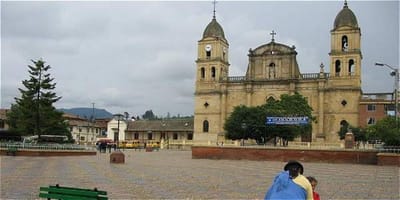 Historia image