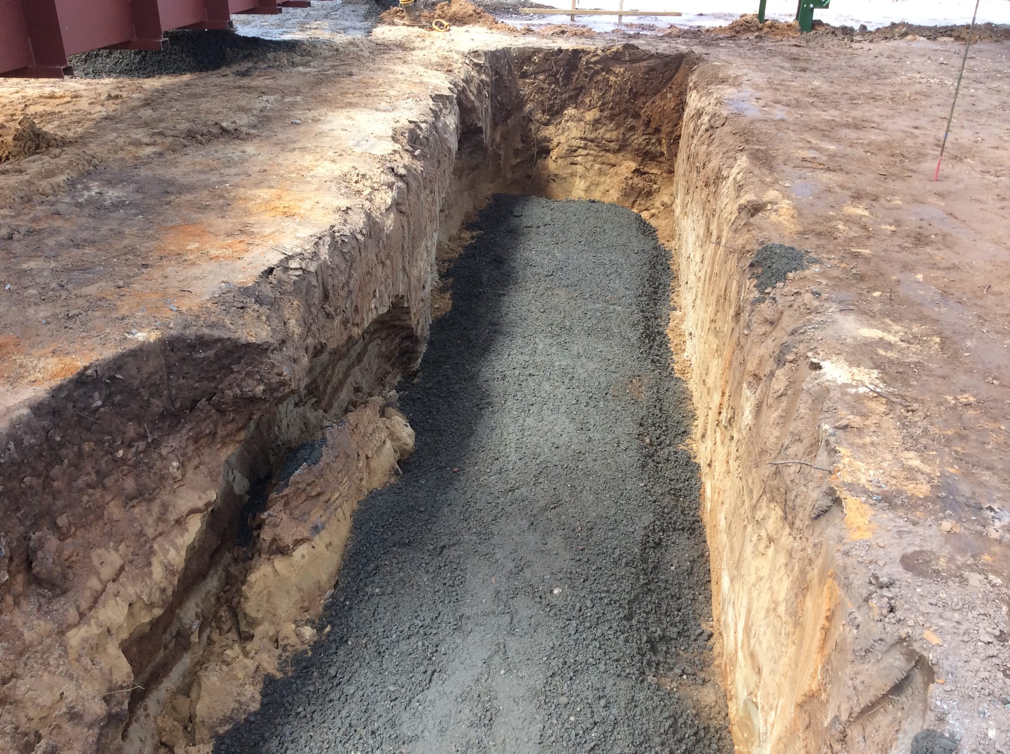 The builders have already prepared the recess for the pit.