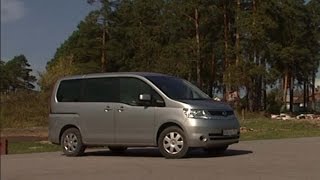 Nissan Serena C25