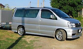 Nissan Elgrand
