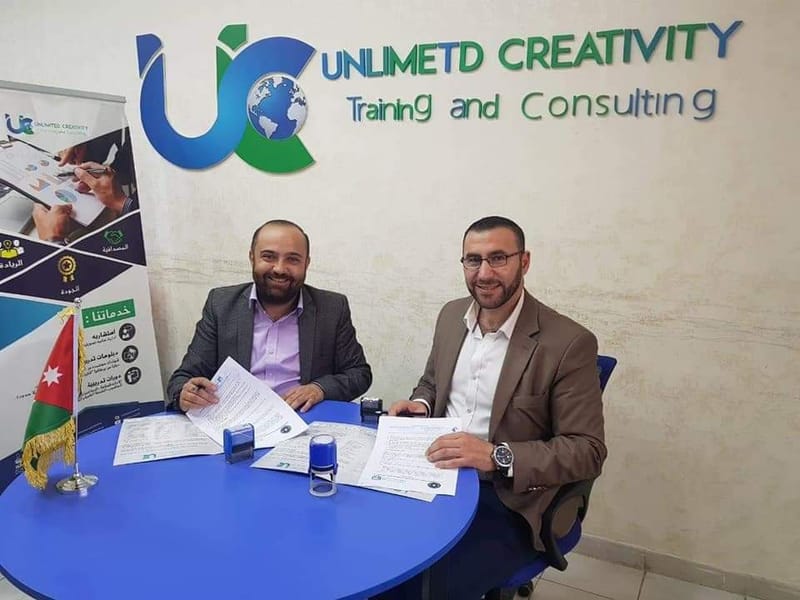 الطراونة يوقع إتفاقية تعاون مع شركة إبداع بلا حدود