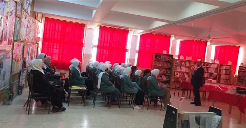 الأكاديمية تنظم ورشة بعنوان: مهارات التفكير الإبداعي