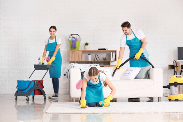 When Do You Need To Contact A Carpet Cleaning Service Right Away?