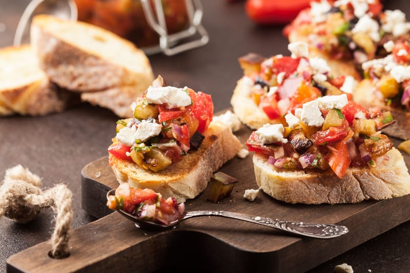 TRADITIONAL BRUSCHETTA