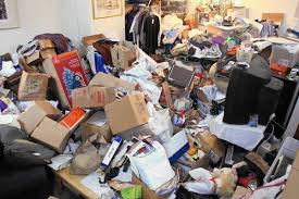 A look at the psychology behind compulsive hoarding.