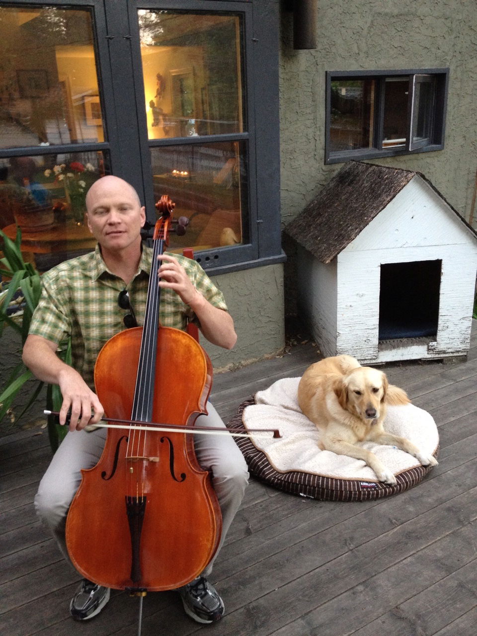 Phil serenading my dog Skyy......