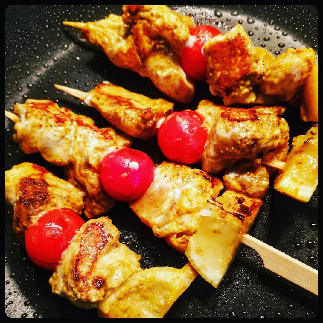 Middle Eastern Lemon Chicken Skewers