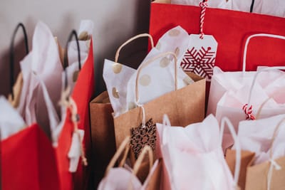 Pizza Restaurant MetroWest | Holiday Giveaway Tips image
