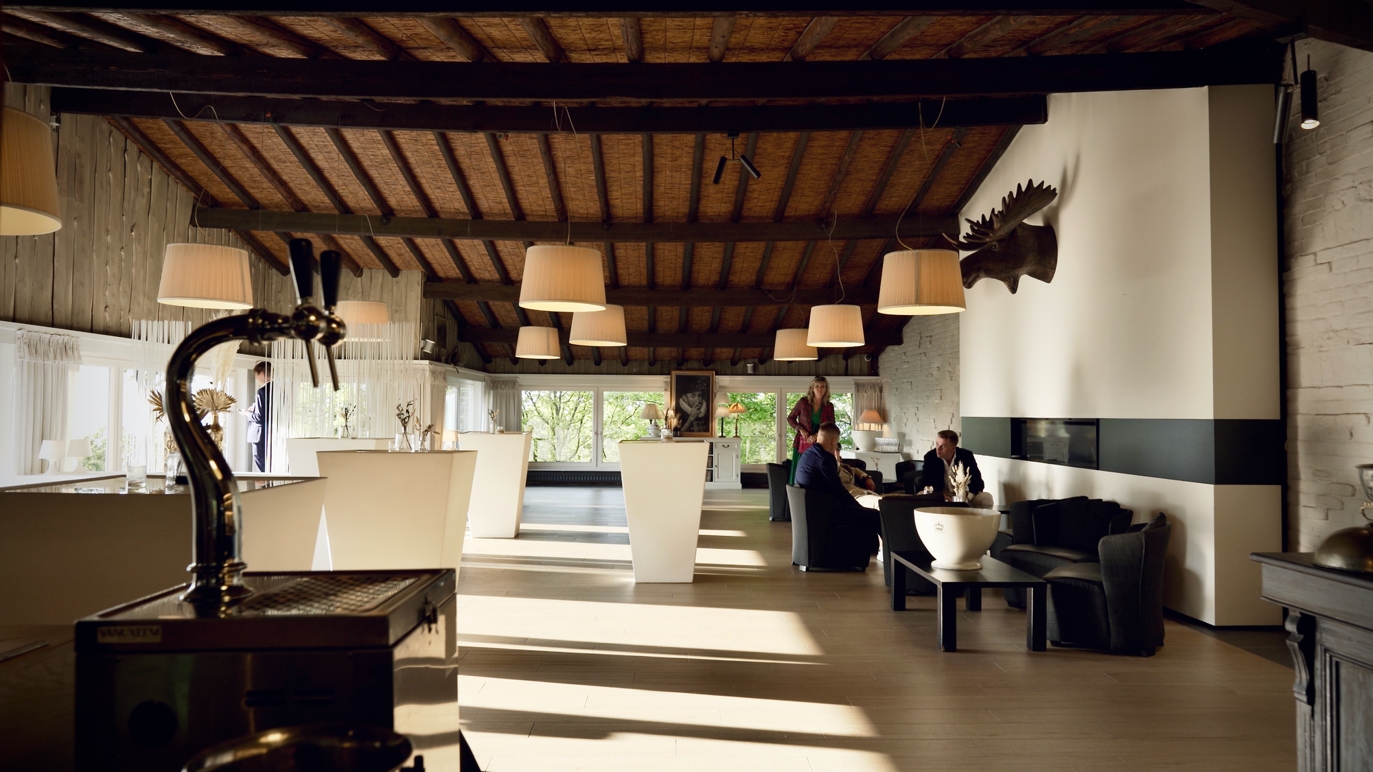 Mariages d'Exception dans des Cadres Somptueux – PRORÉAL