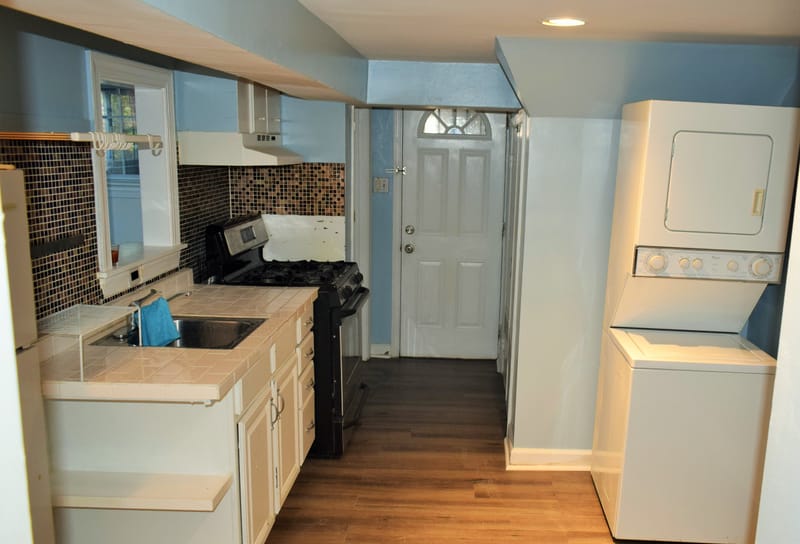 TWO-BEDROOM UNIT IN NW WASHINGTON (CLOSE TO TAKOMA)