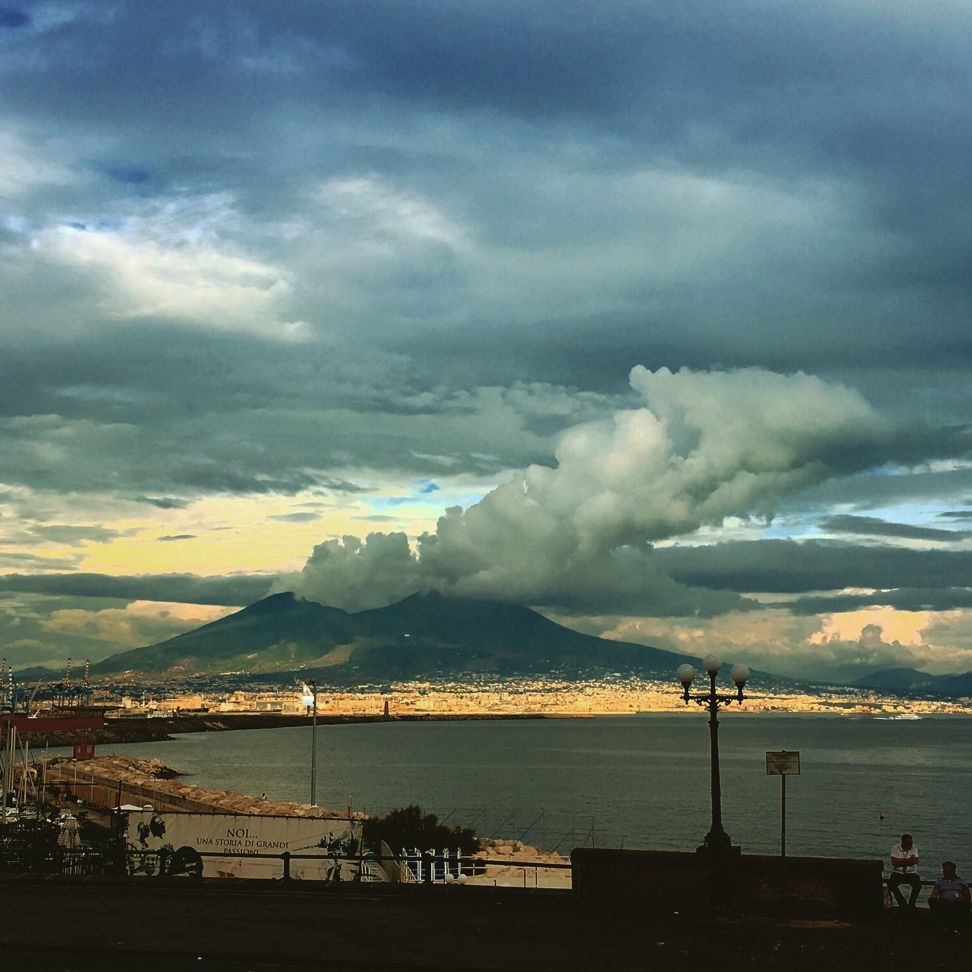 Le Vésuve à Naples