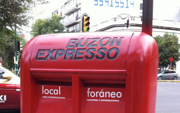 Is there mail service in Mexico?