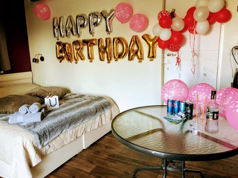 הפנטאהוז 2 חדרים גג גדול וג'קוזי מחומם