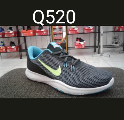 NIKE FLEX TRAINER 7