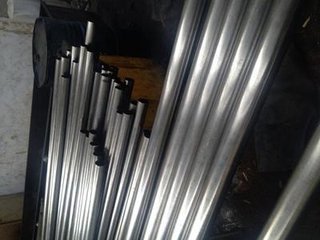 regardless of his earlier use of "alumium"