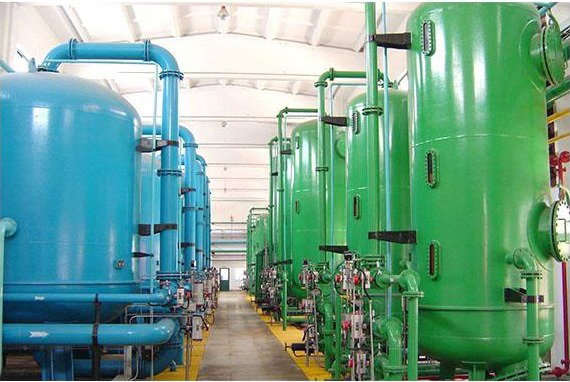 إعادة تدوير الماء وتصفيته وتنقيته للمساجد والمعامل ومعسكرات العمال