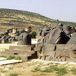 Segunda Descoberta da arqueologia Bíblica Templo de 'Ain Dara.