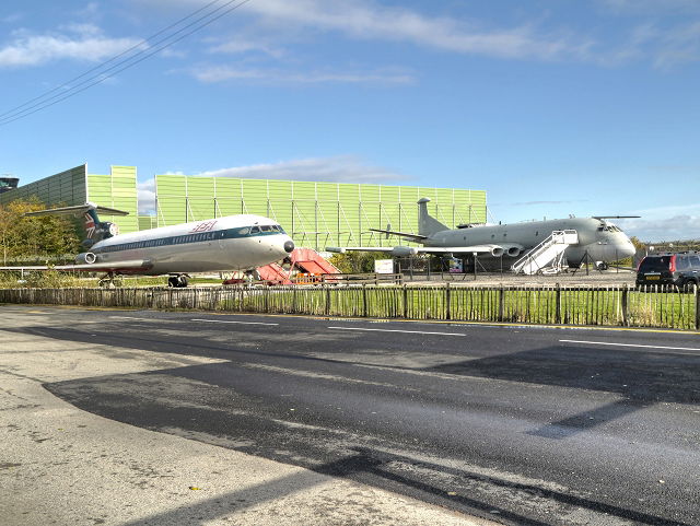 Book Early to Enjoy Stress-Free Airport Parking!