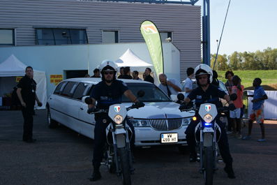 Le jury en limousine