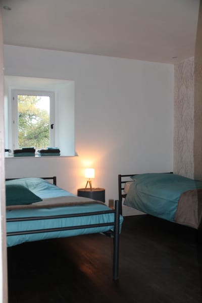 B&amp;B Cello  image