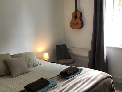 B&amp;B Cello  image