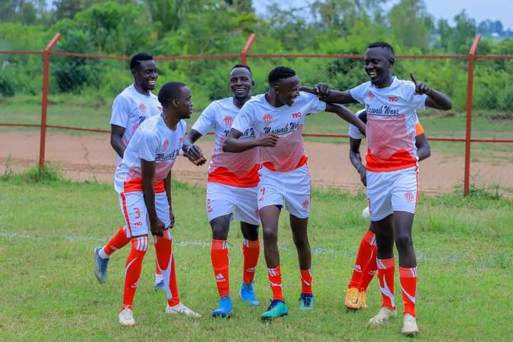 ARUA HILL SC FANS BEAT MANAGENT AT BARIFA