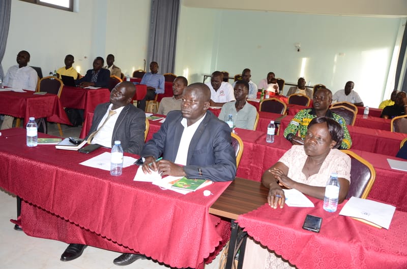 LEADERS CALL FOR A TOTAL BAN IN TOBACCO GROWING