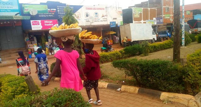 يقر مجلس Arua Central Division Council قانونًا وداعيًا حاسمًا لمكافحة الاعتداء والاستغلال الجنسيين للأطفال