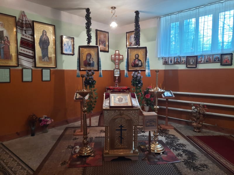 ШАНУЙМО СВІТЛУ ПАМ'ЯТЬ НАШИХ ЗЕМЛЯКІВ...