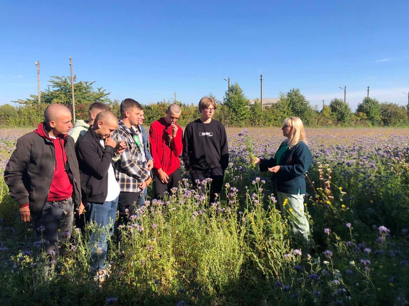 Вивчення майбутніми агрономами цінних культур