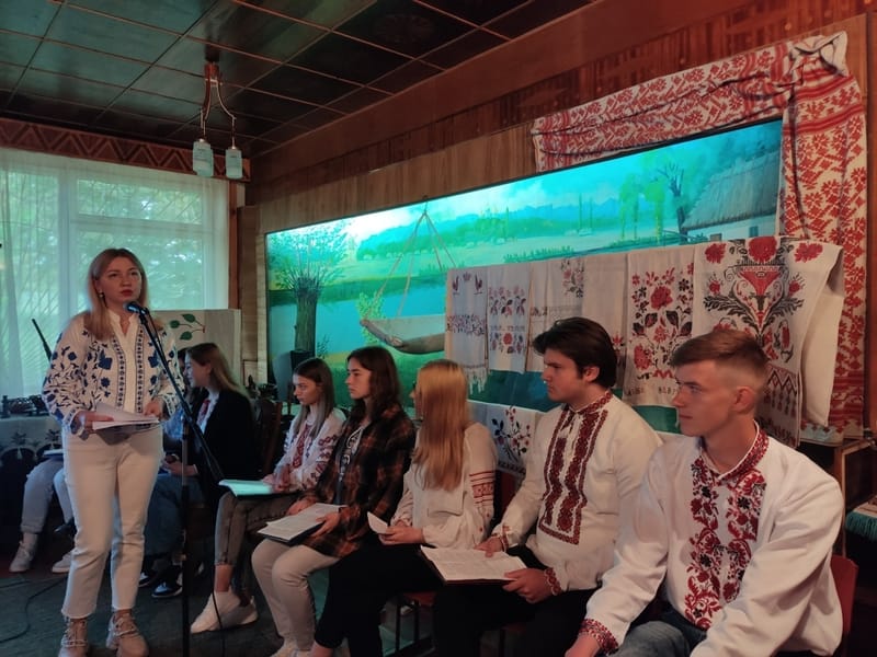 ВИШИВАНКА – ОДЯГ ВІЛЬНИХ ЛЮДЕЙ