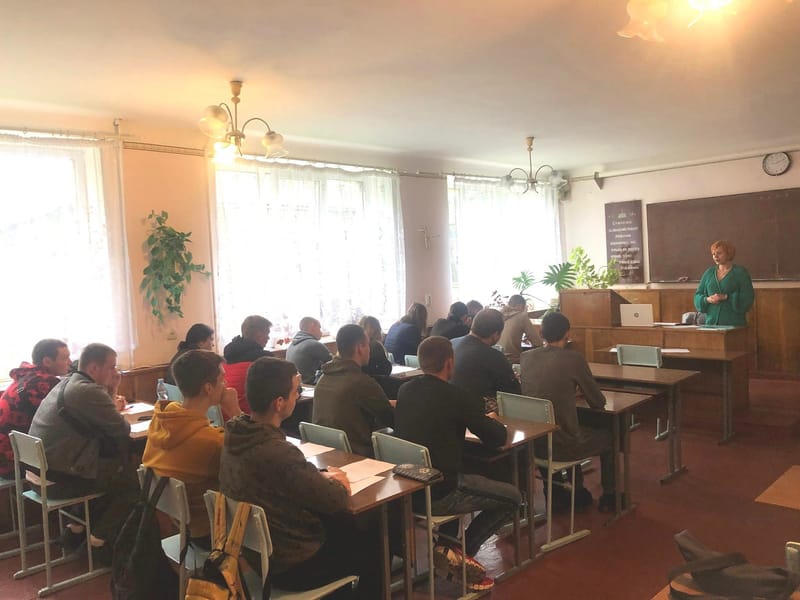 СПІВПРАЦЯ СТУДЕНТІВ З СПЕЦІАЛІСТАМИ ГОРОХІВСЬКОЇ РАЙОННОЇ ФІЛІЇ ВОЛИНСЬКОГО ОБЛАСНОГО ЦЕНТРУ ЗАЙНЯТОСТІ