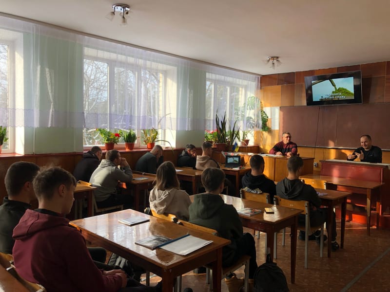 ЗАЛУЧЕННЯ ДО ОСВІТНЬОГО ПРОЦЕСУ З ПІДГОТОВКИ МАЙБУТНІХ АГРОНОМІВ ФАХІВЦІВ СІЛЬКОГОСПОДАРСЬКИХ ПІДПРИЄМСТВ