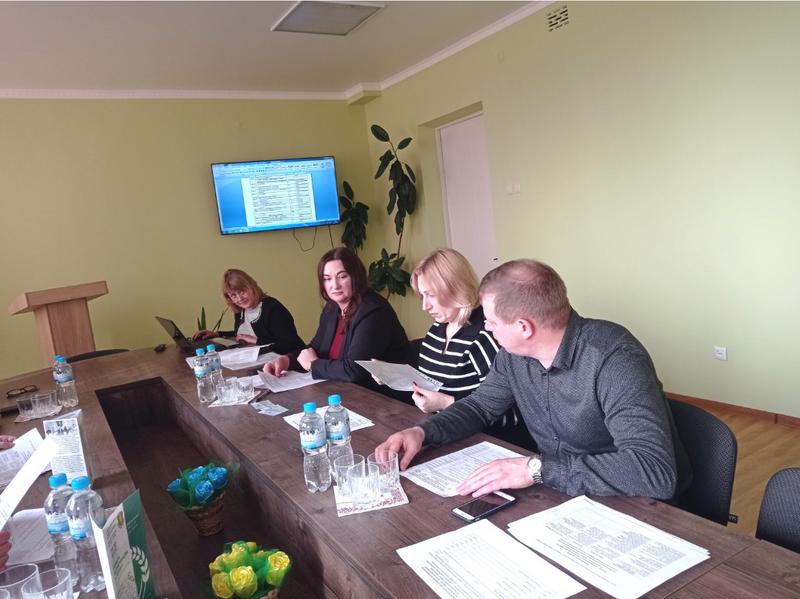 ЕКОНОМІЧНЕ ВІДДІЛЕННЯ: ОБГОВОРЕННЯ ПРОЄКТІВ ОСВІТНЬО-ПРОФЕСІЙНИХ ПРОГРАМ 2024