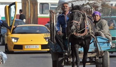 Analizë: Vetëm 3.2% e amvisërive në Maqedoni jetojnë “lehtë” – rritje e re rrogës minimale për jetë më të mirë!