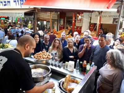 סיור קולינרי בשוק הכרמל  image