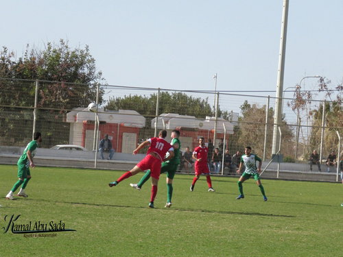 الحكم وسيم خليفة يسرق الفوز من مكابي عسفيا في المباراة امام جسر الزرقاء و ٣ بطاقات حمراء للاعبي عسفيا .