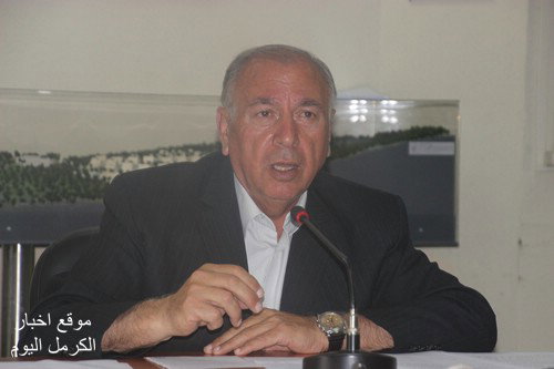 عسفيا ستغرق بمياه المجاري اذا لم تدخل المجمع!! (يتضمن شريط فيديو)