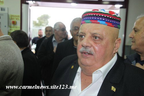 عسفيا تكرم الشيخ المعطاء مفيد عامر بامسية راقية جدا ...