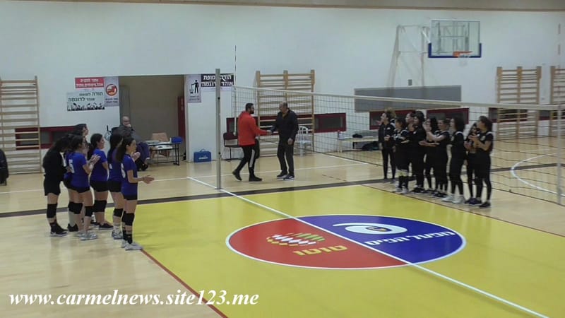 فوز صريح لبنات مكابي عسفيا ٠٥ بكرة الطائرة على مكابي بنات الناصرة