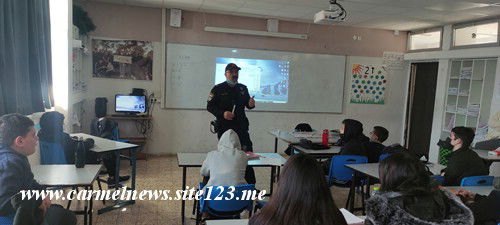 محاضرات شيقة لطلاب المدرسة الاعدادية اورط عسفيا باسبوع الانترنت الامن ..