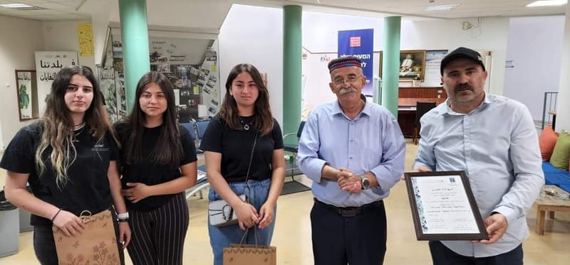 المدرسة الاعدادية اورط رونسون عسفيا تحصد المرتبة الاولى بوظائف البحث في موضوع التراث