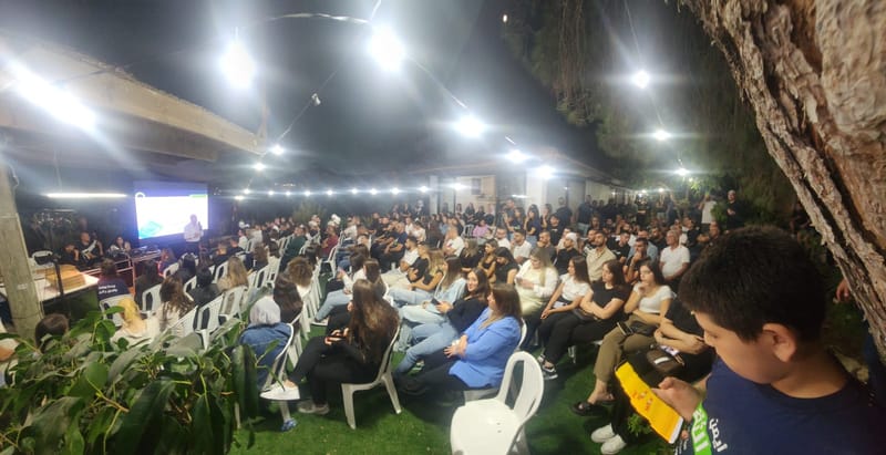 عالمكشوف وبدون فلاتر لقاء الشباب مع رئيس المجلس المحلي السيد بهيج منصور